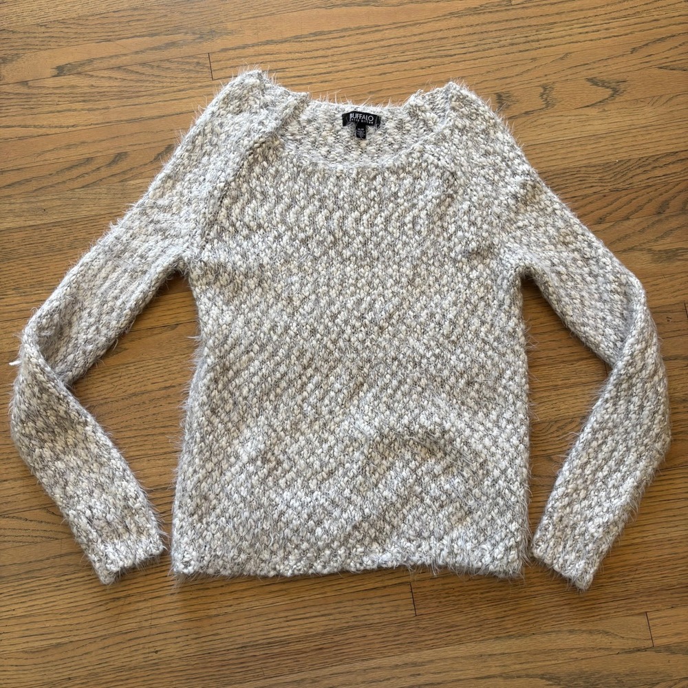 Buffalo David Bitton Women's Gray White Fuzzy Eyelash Knit Pullover Sweater  M